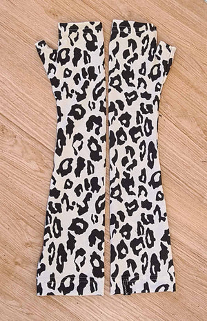 Vintage Ivory Leopard