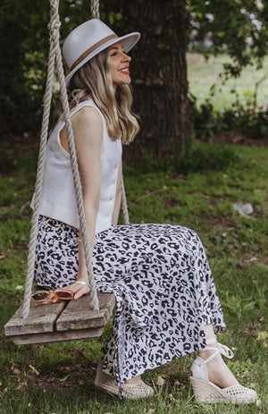 Vintage Ivory Leopard