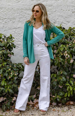 Verde Jade Green