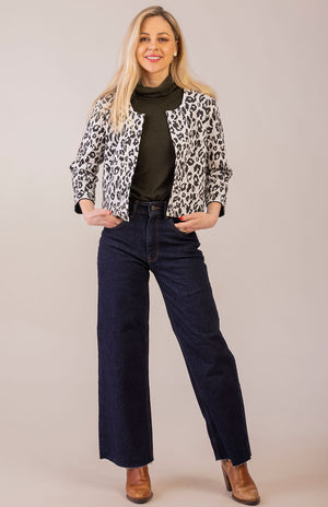Black & Ivory Leopard