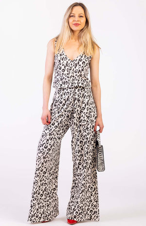 Vintage Ivory Leopard