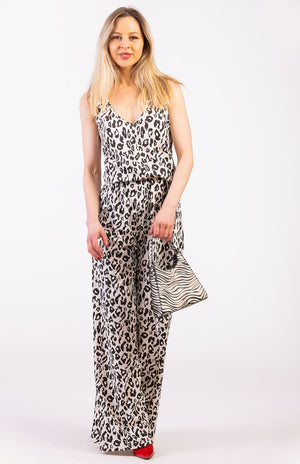 Vintage Ivory Leopard