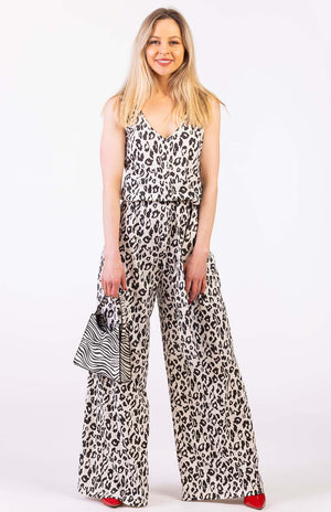 Vintage Ivory Leopard