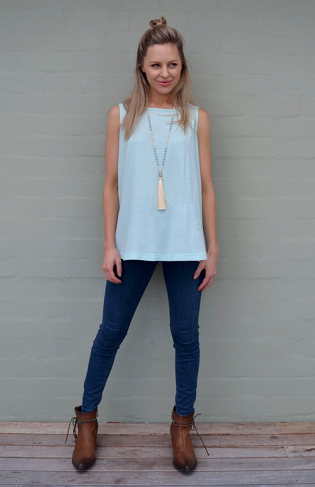 Pre Loved: Flutter Top - Sleeveless (size 8) 
