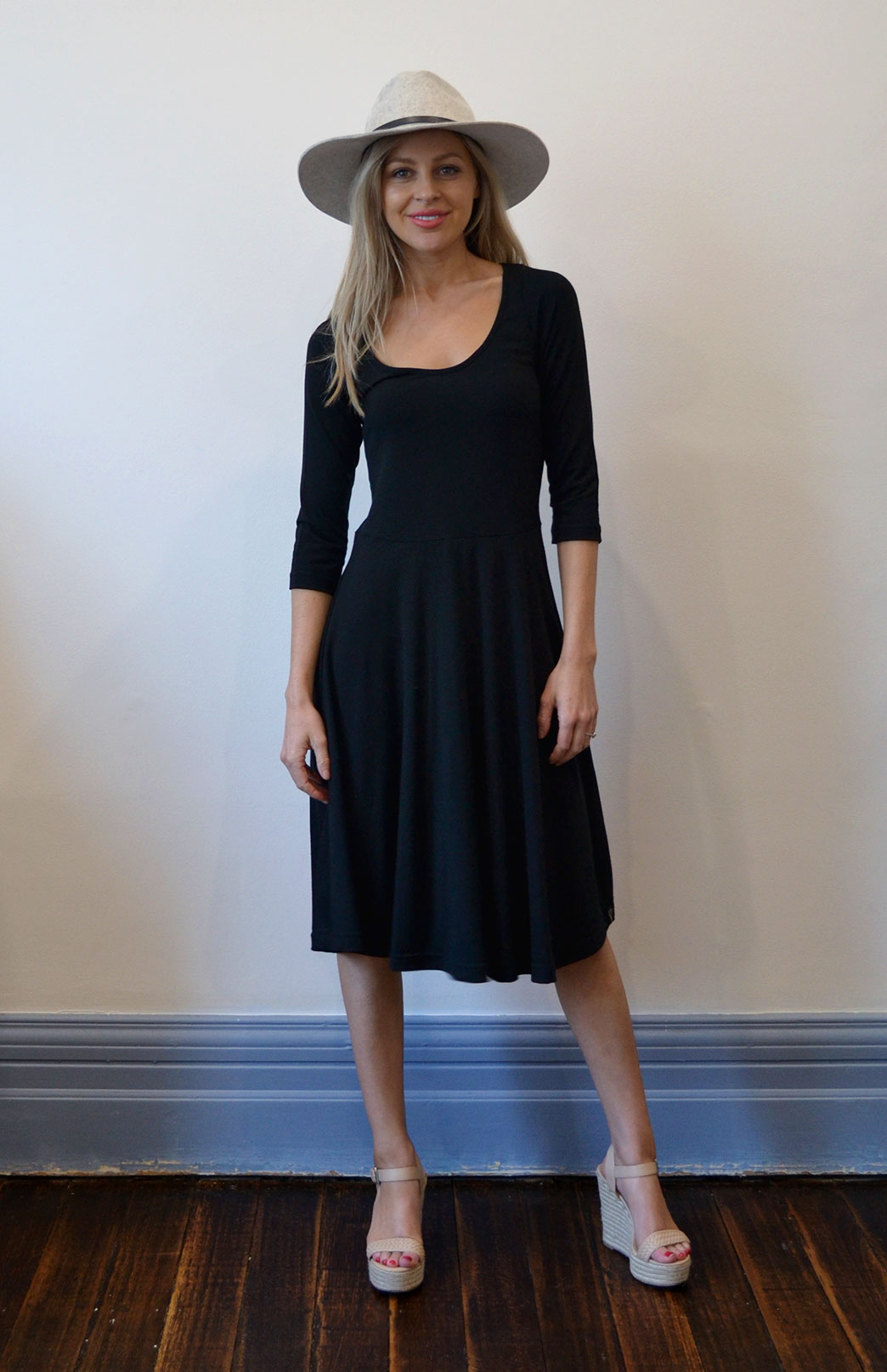Pre Loved: Jackie Dress - 3/4 Sleeve (size 14) 
