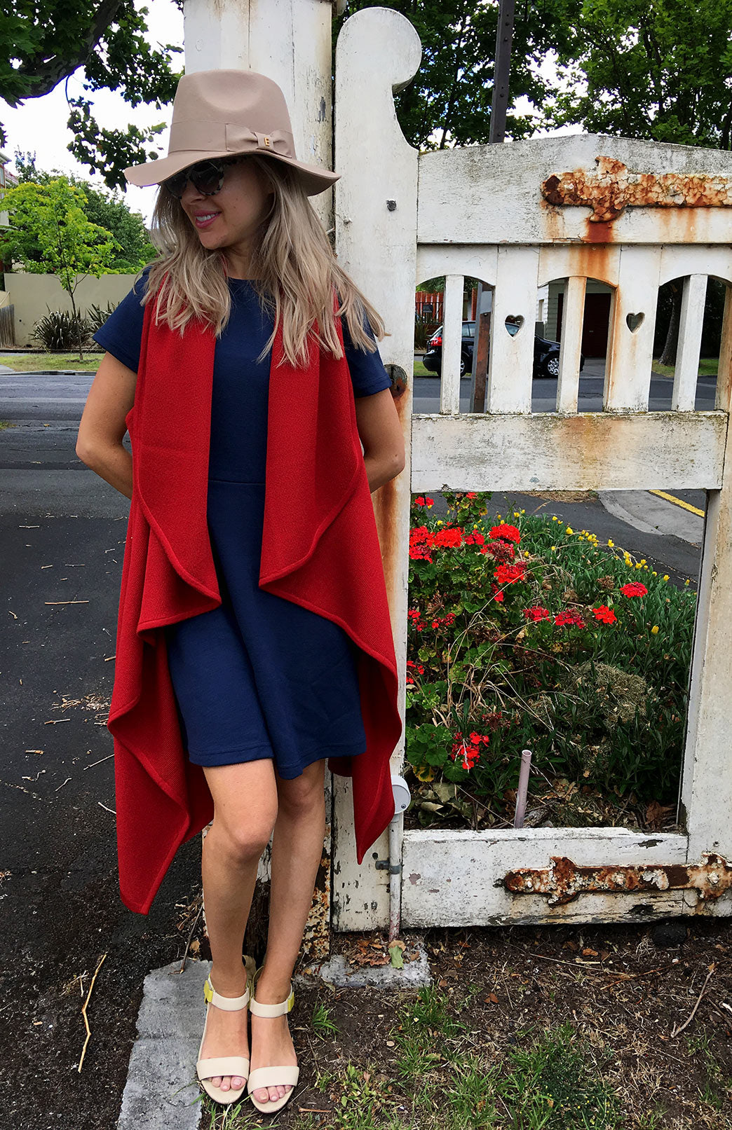 Red Women's Merino Wool Classic Knitted  Sleeveless Wrap