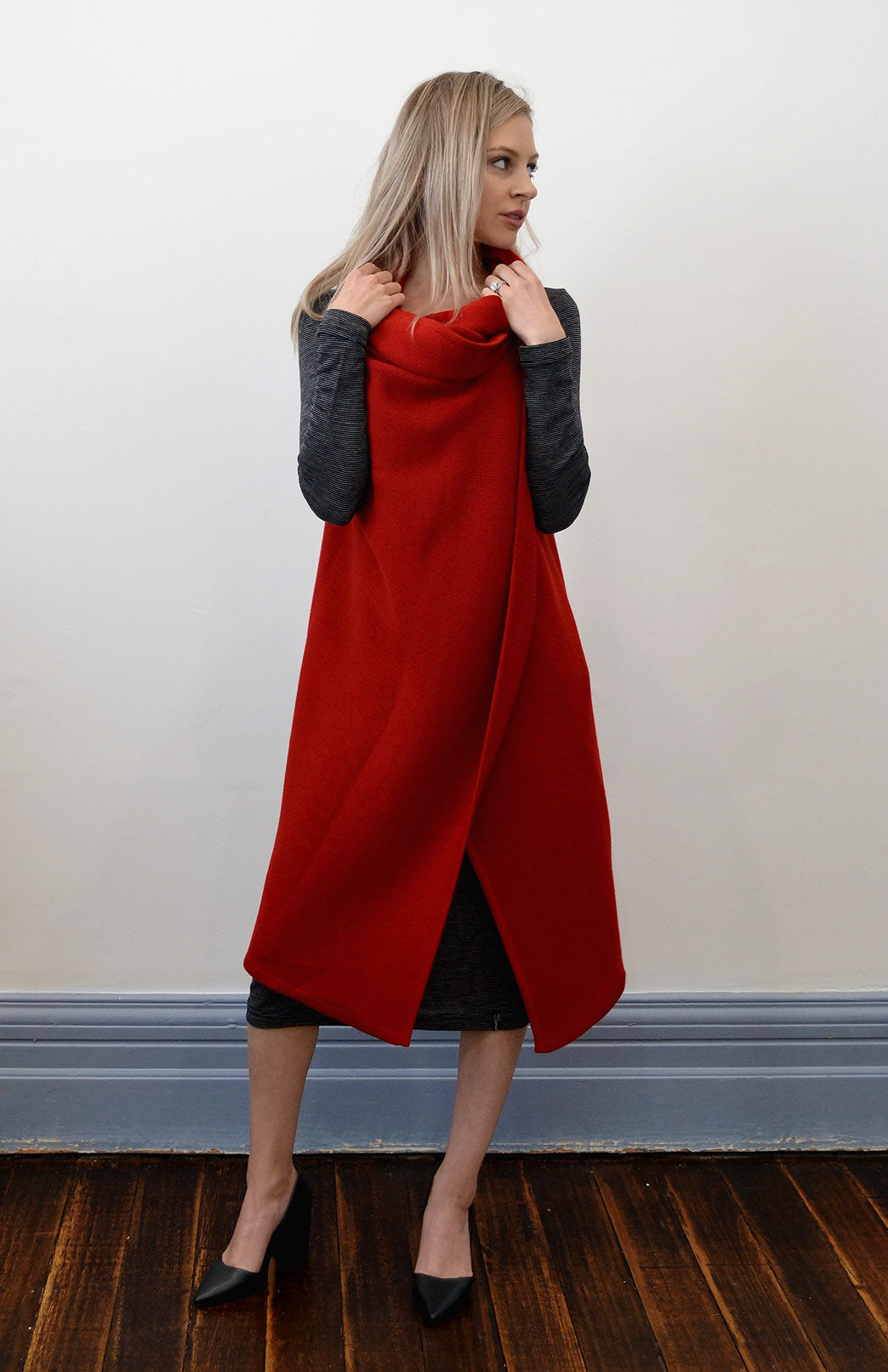 Red Women's Merino Wool Classic Knitted  Sleeveless Wrap