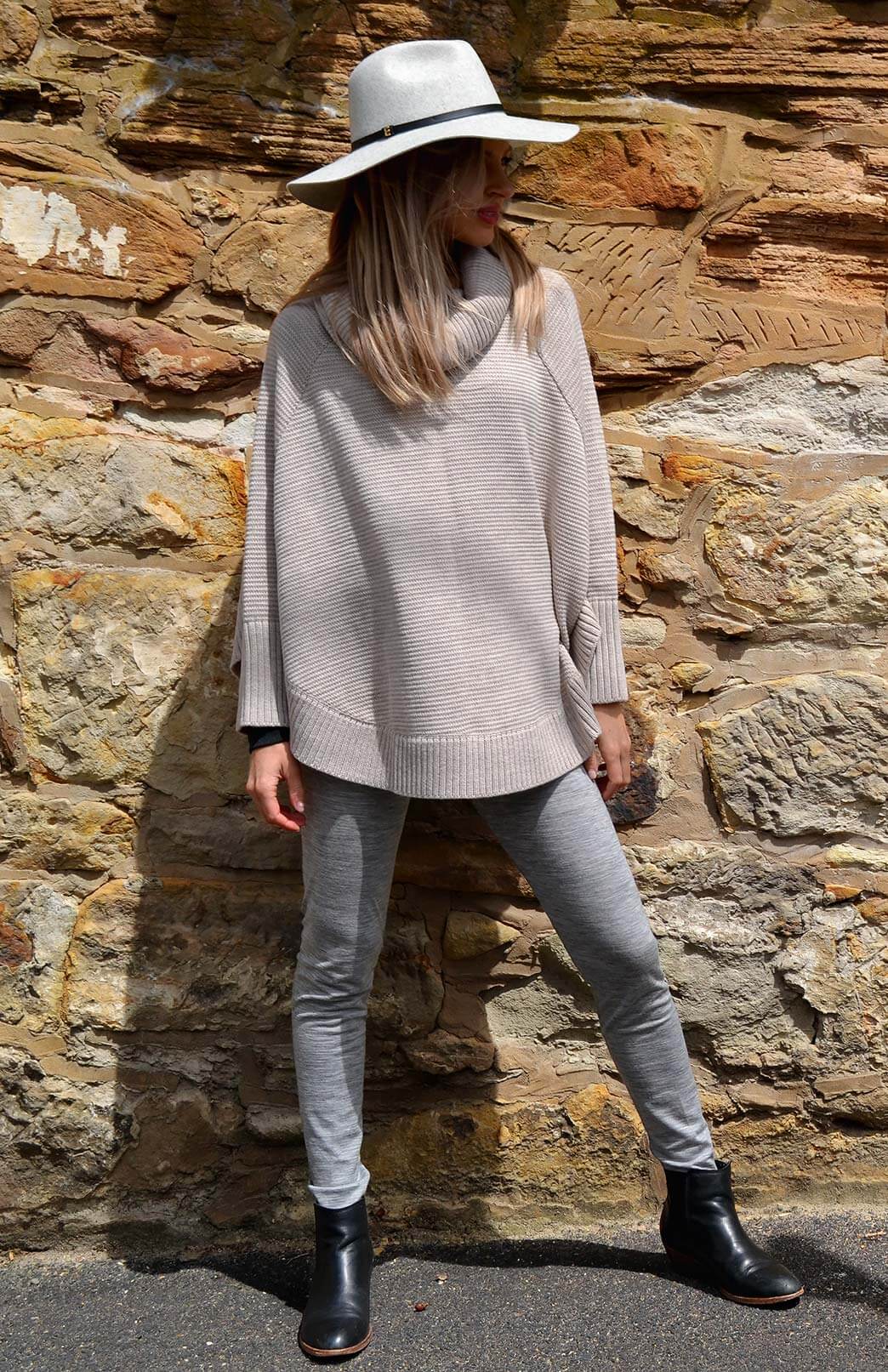 Oatmeal Women's Merino Wool Chunky Knit Poncho with Sleeves