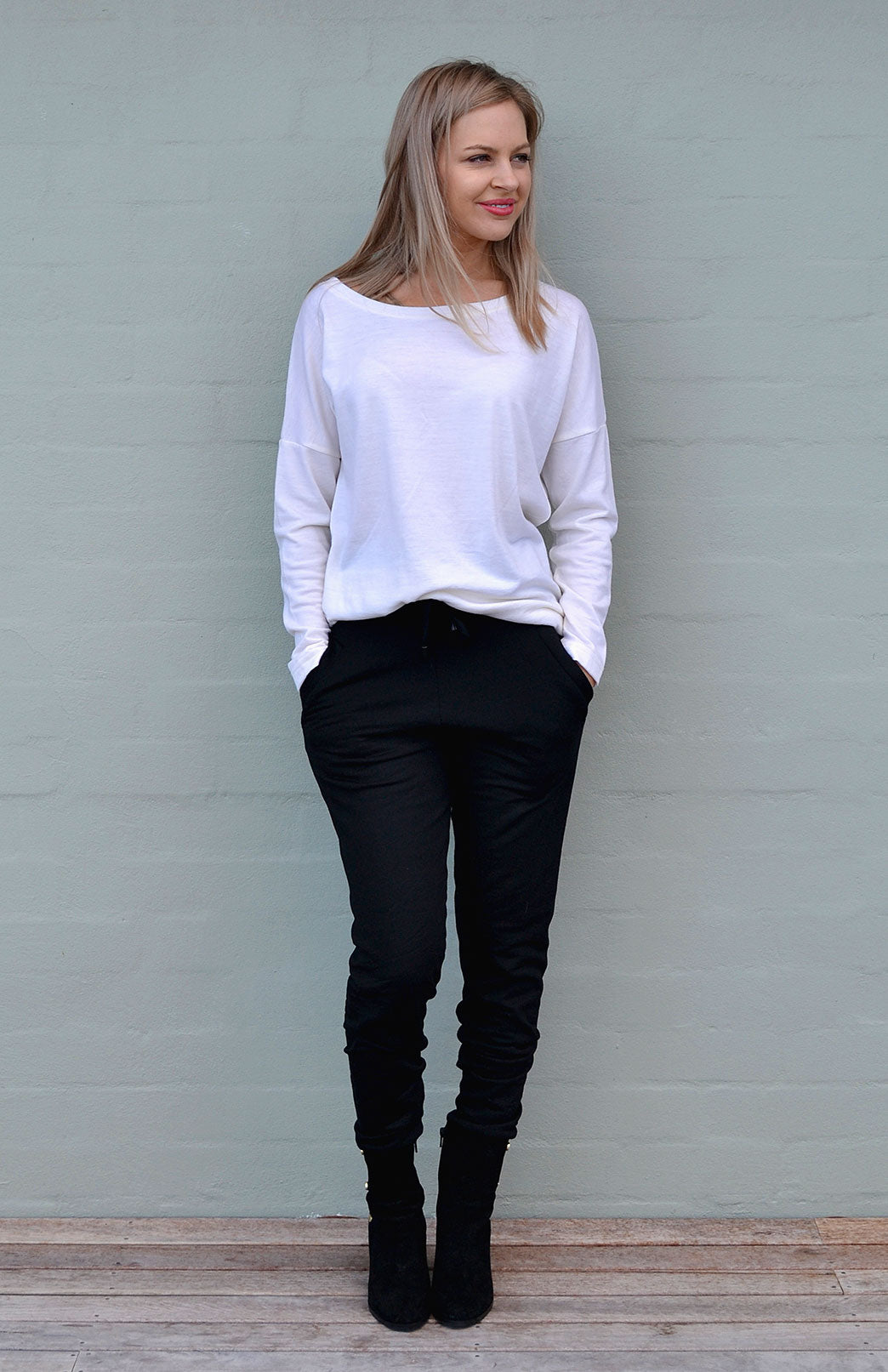 Black Women's Merino Wool Fleece Lounge Pants &amp; Yoga Pants 