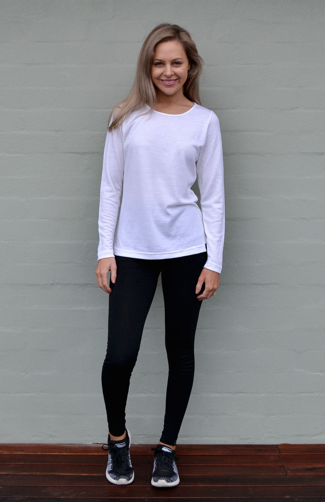Ivory Women's Merino Wool Long Sleeve Fashion &amp; Layering Top