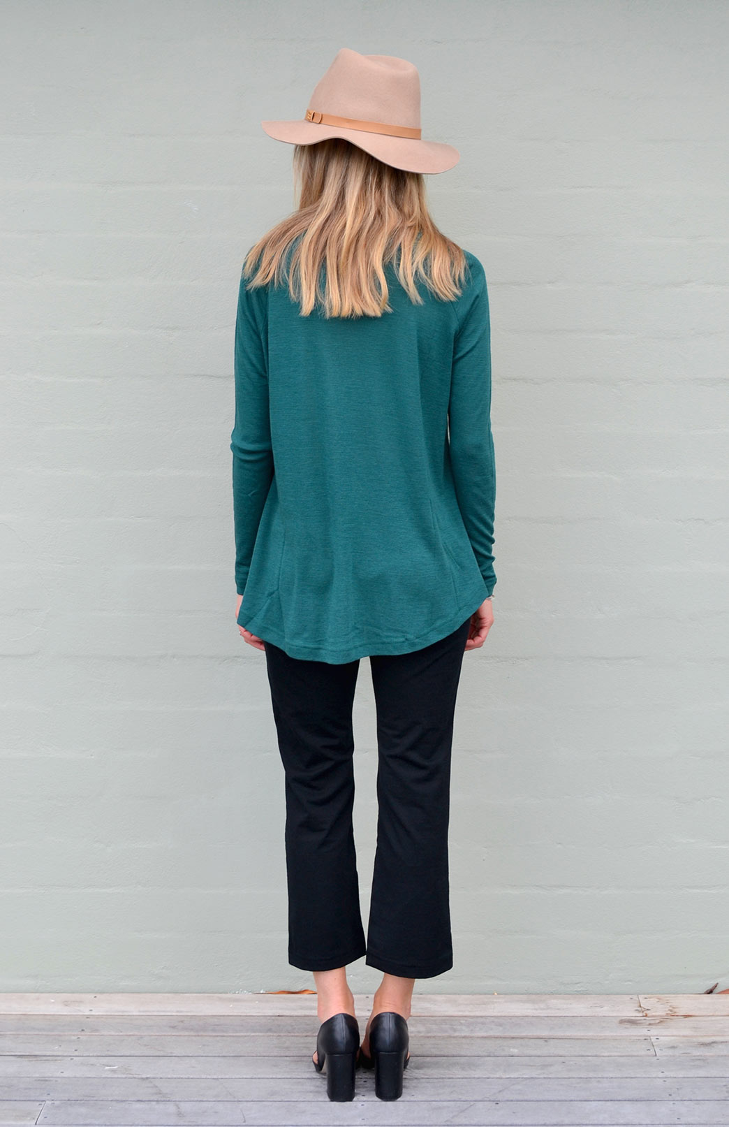 Emerald Green Women's Merino Wool Long Sleeve Top with Raglan Sleeves