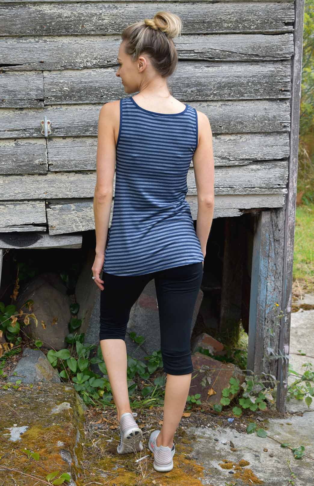 Lapis Stripe Women&#39;s Lightweight Merino Wool Knee Length Leggings with High Waist
