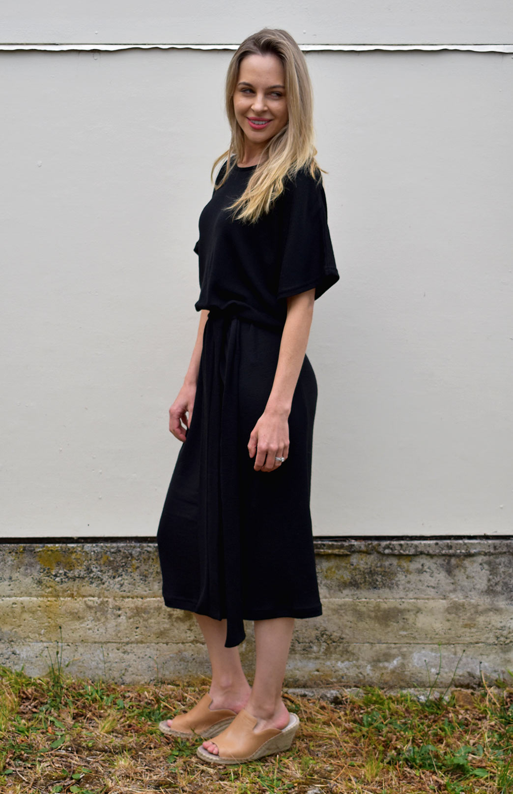 Black Women's Merino Wool Loose Fit Dress with Waist Tie
