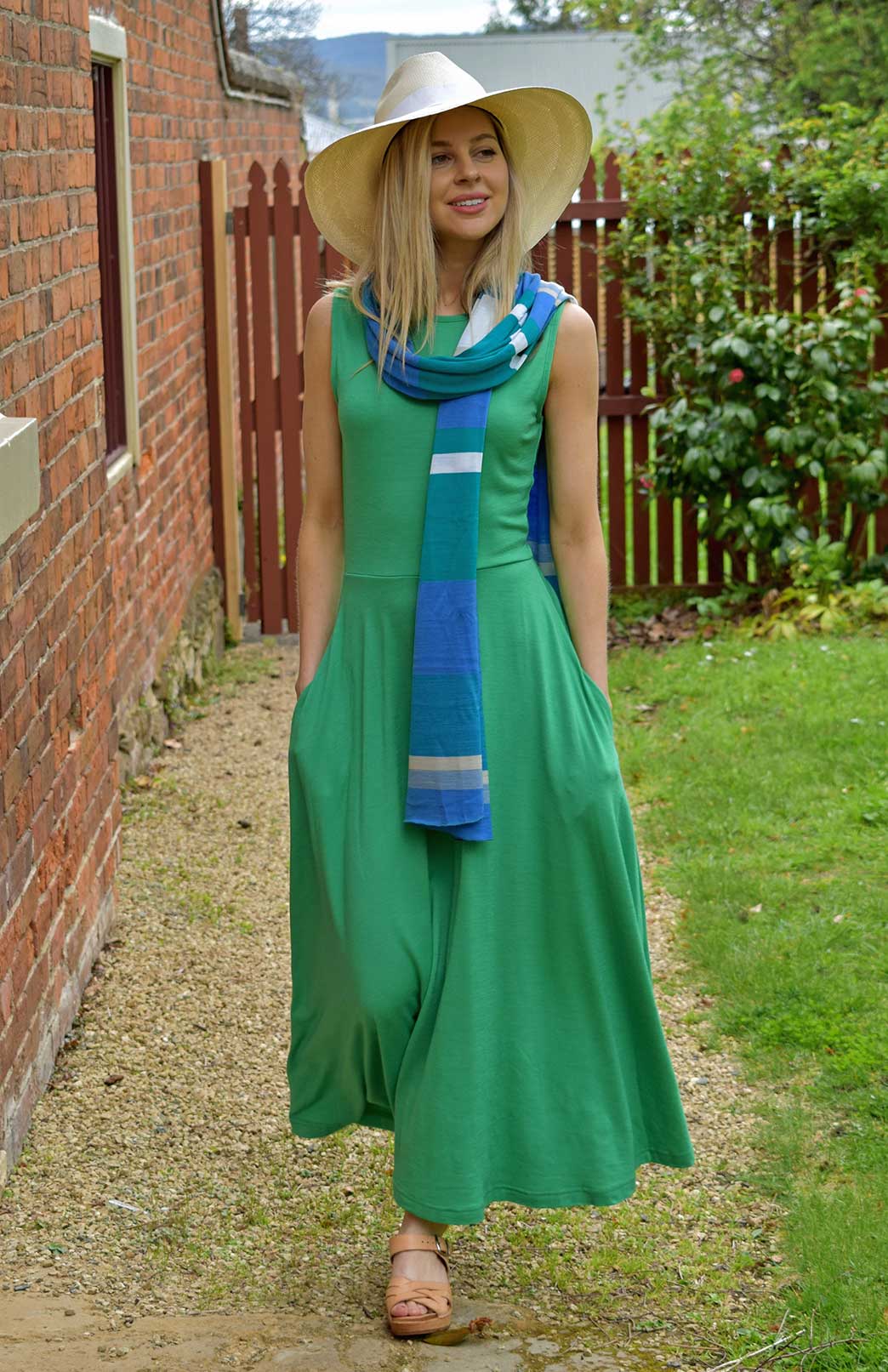 Kelly Green Women&#39;s Merino Wool Sleeveless Dress
