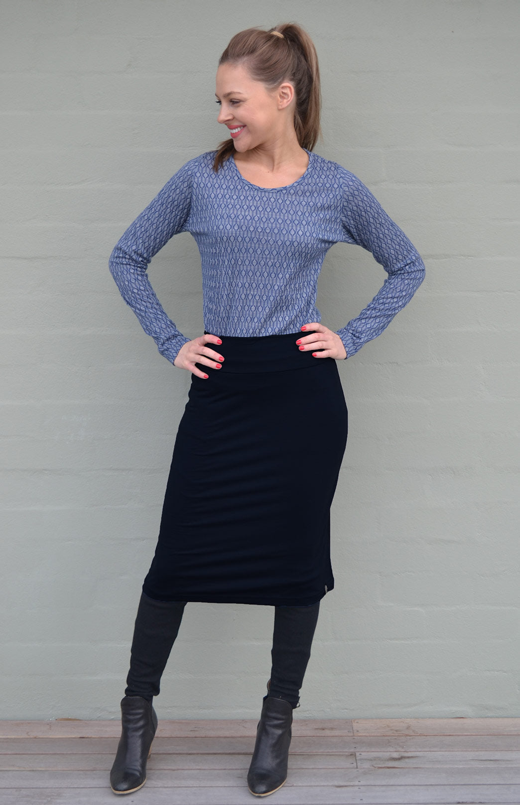 Black Women's Merino Wool A-Line Skirt