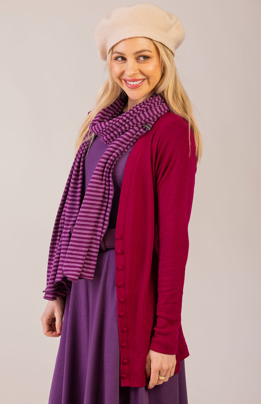 Black Women&#39;s Merino Wool Long Sleeve Button Cardigan
