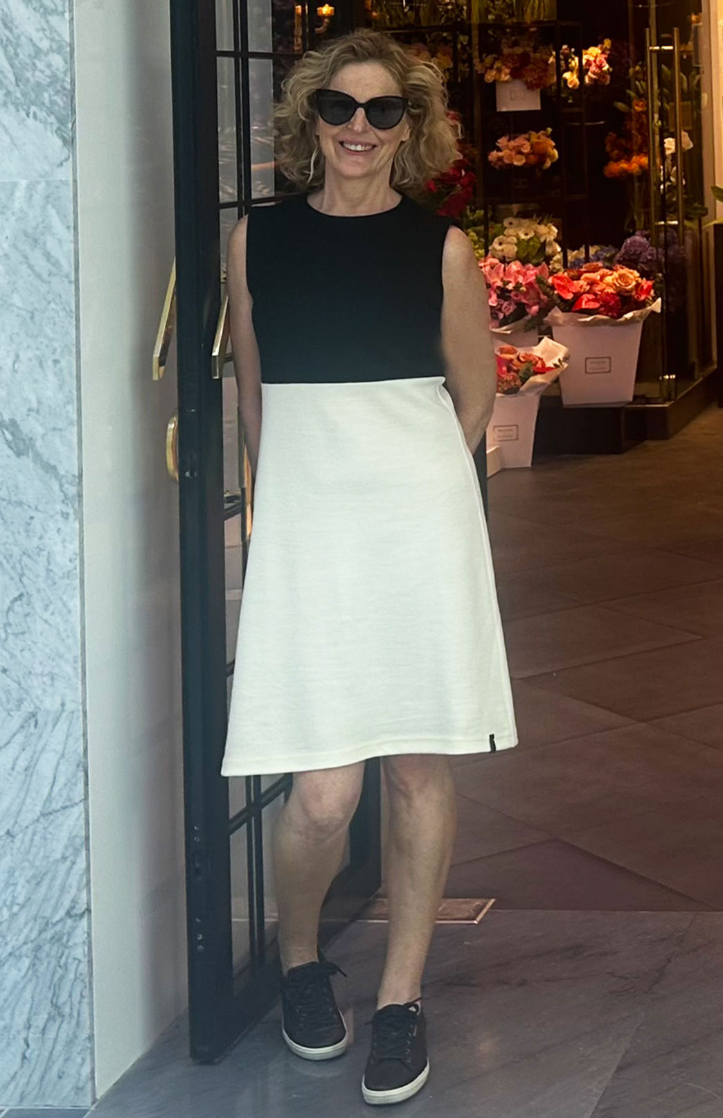 Black & Ivory Women&#39;s Merino Wool Sleeveless Straight Dress
