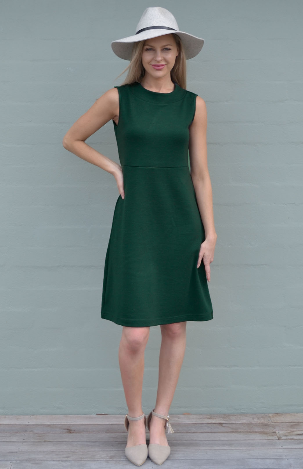 Emerald Green Women's Merino Wool Sleeveless Straight Dress