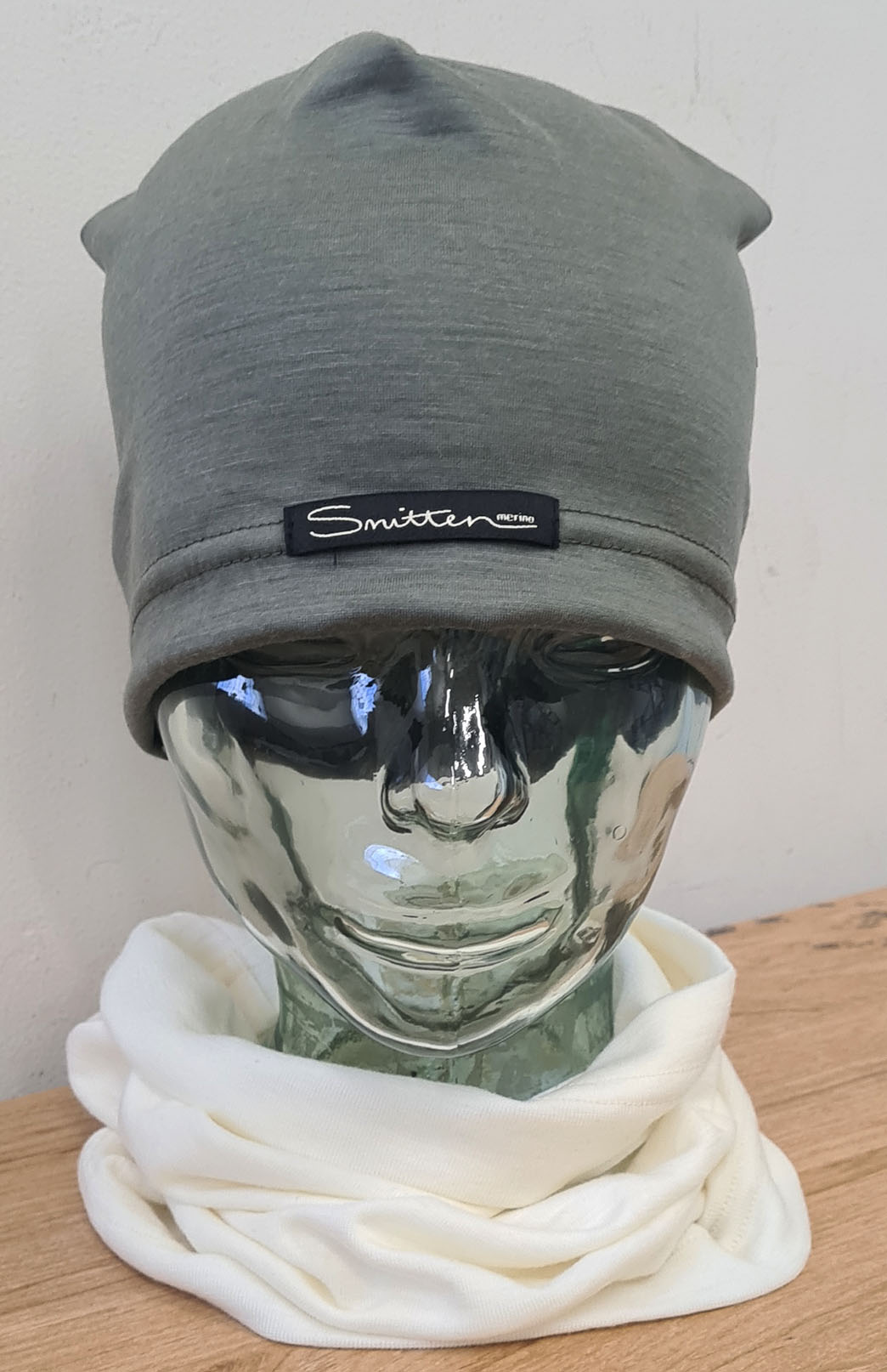 Gum Tree Green Unisex Merino Wool Skull Cap Lightweight (170g) Beanie