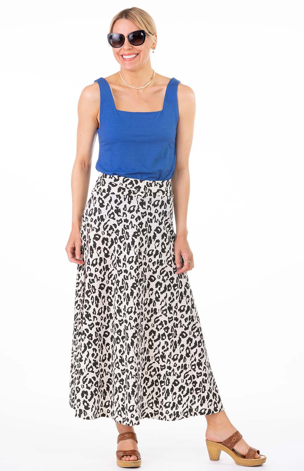 French Blue Women&#39;s Sleeveless Merino Wool Square Neck Tank Top
