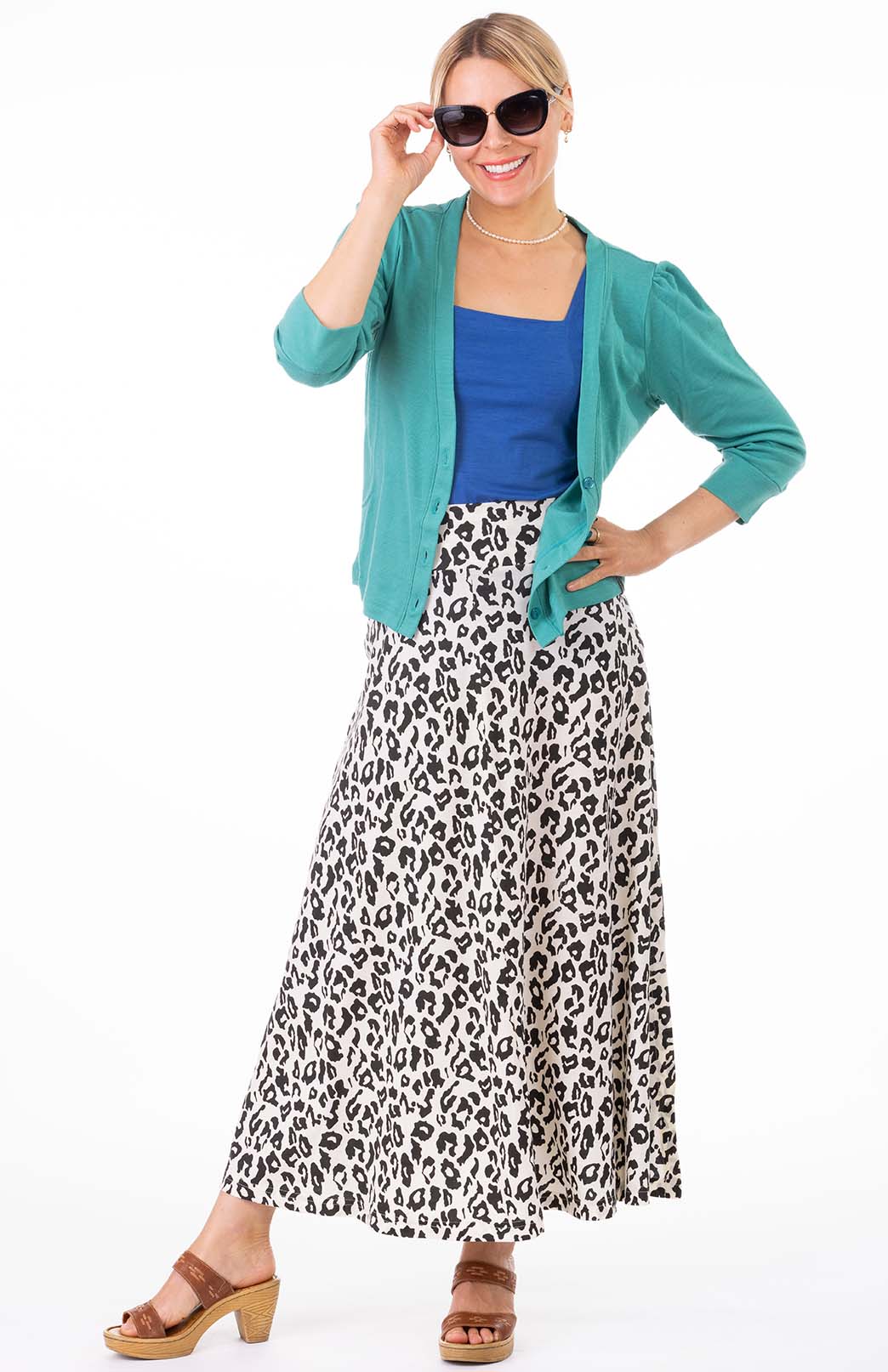 Verde Jade Green Women's Merino Wool Crop Cardigan with 3/4 Sleeves