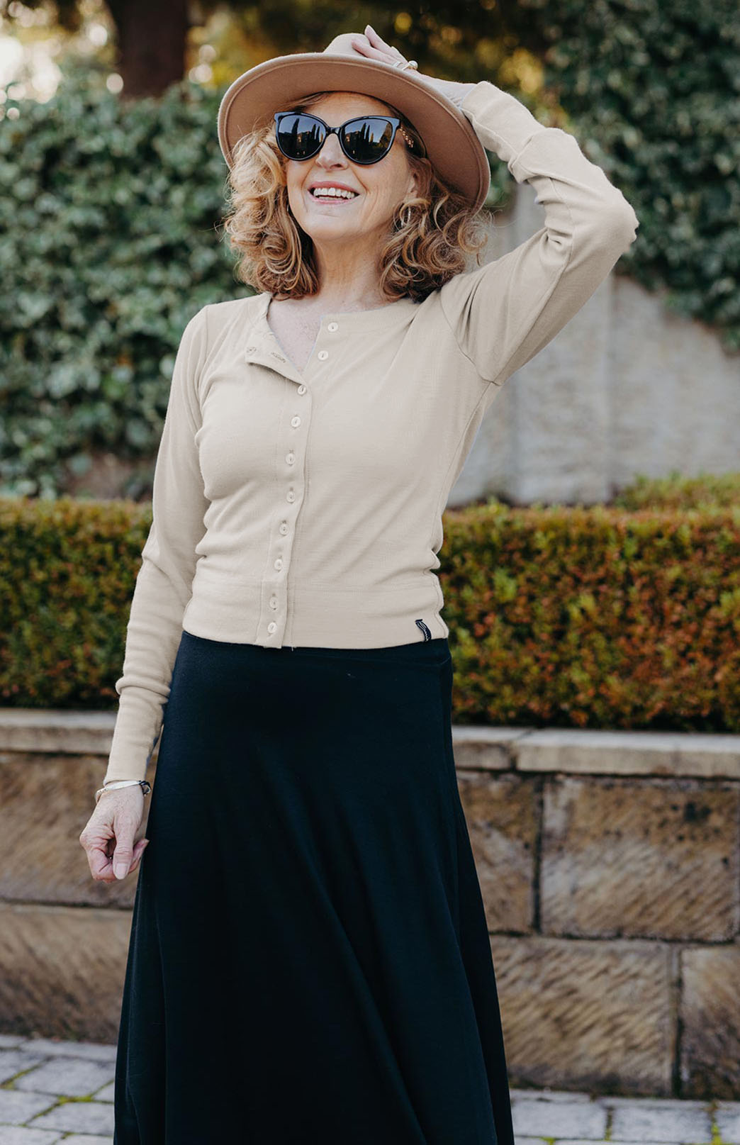 Soft Sand Women's Merino Wool Long Sleeve Round Neck Waist Cardigan