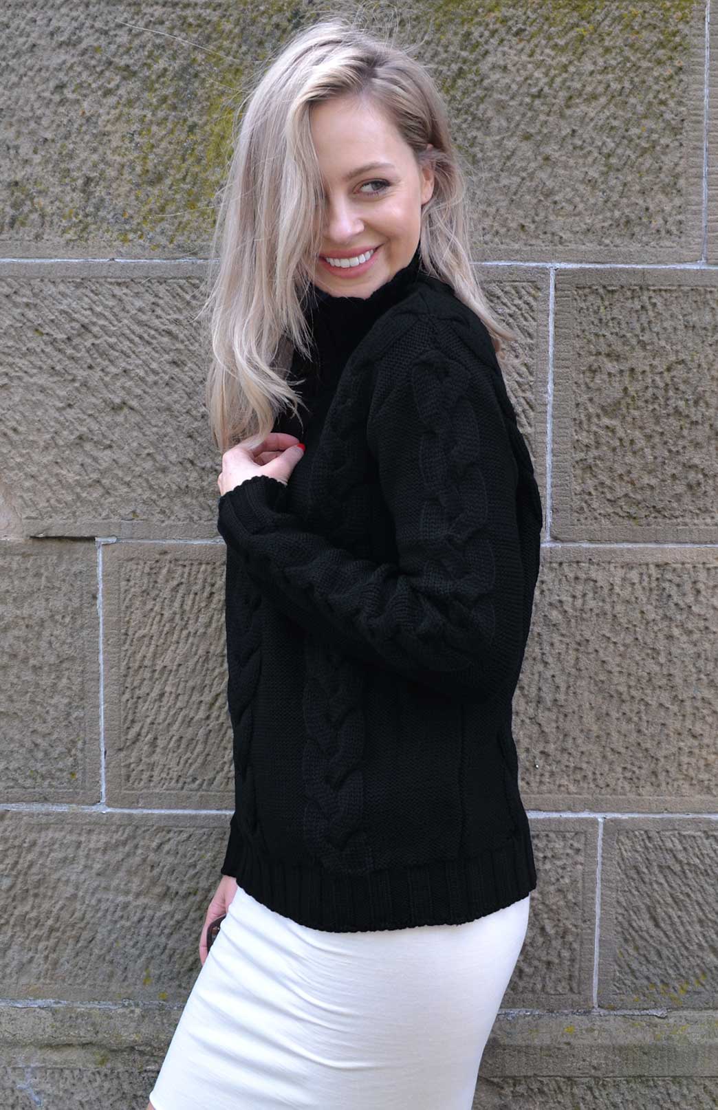 Black Women's Merino Wool Cable Knit Jumper 