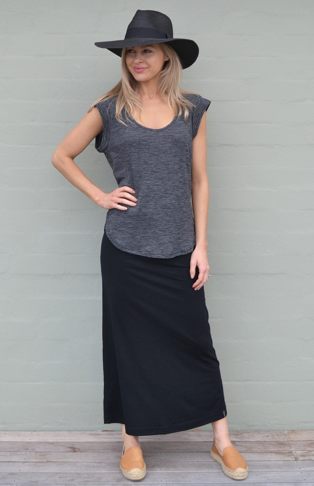 Black Women's Merino Wool Maxi Skirt
