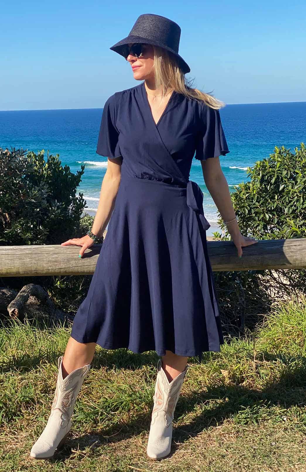 Navy Blue Women&#39;s Short Sleeve Merino Wool Wrap Dress
