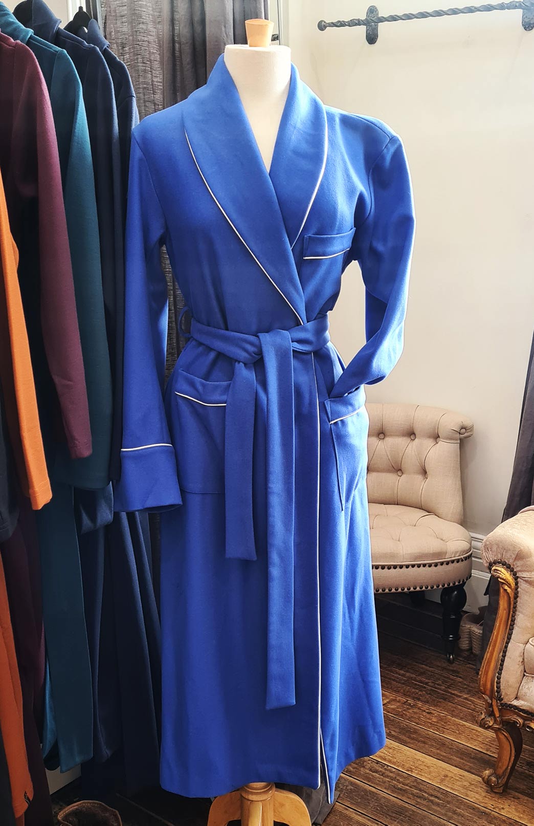 Black Signature Cashmere Wool Dressing Gown (6-12) Wool &amp; Cashmere Blend Dressing Gown