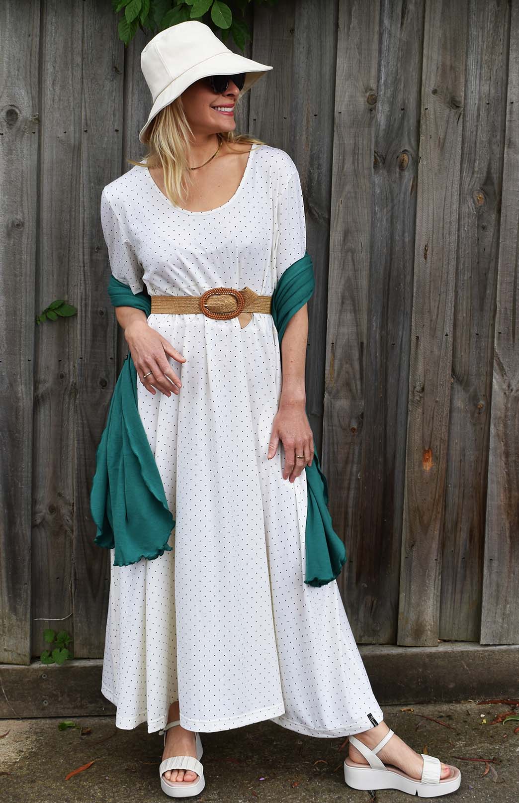 Vintage Ivory & Black Spot Women's Loose Fitting Merino Wool Short Sleeve Dress