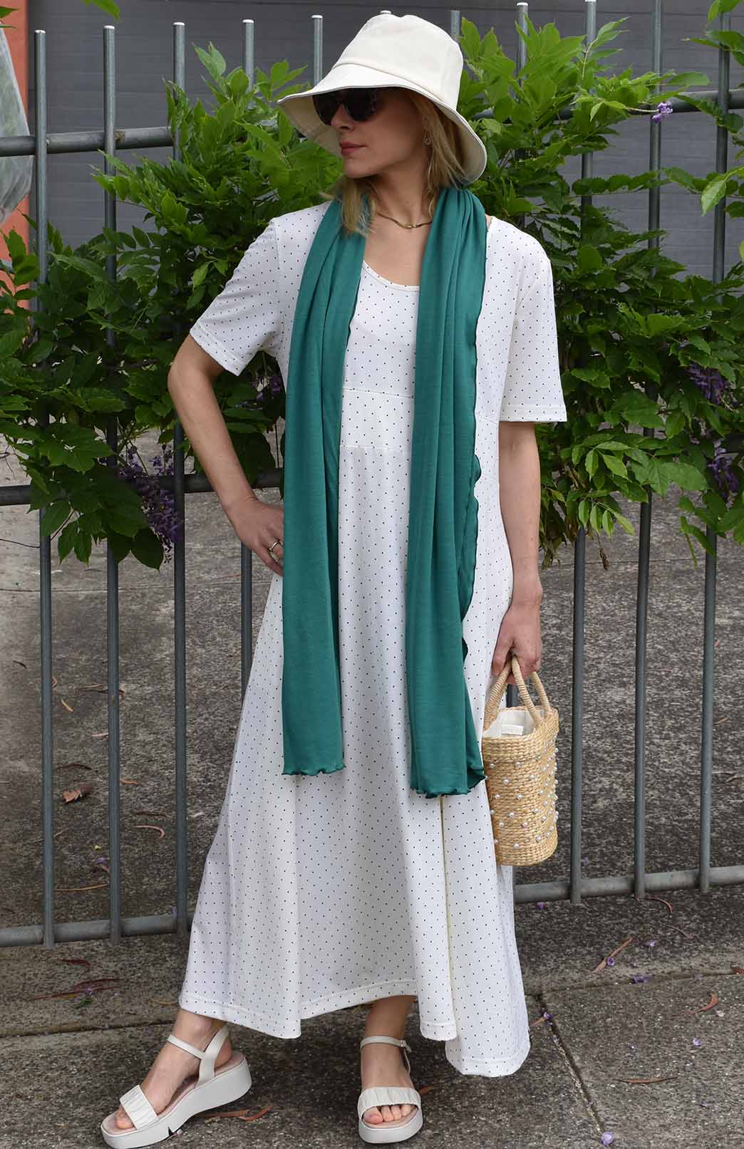 Vintage Ivory & Black Spot Women's Loose Fitting Merino Wool Short Sleeve Dress