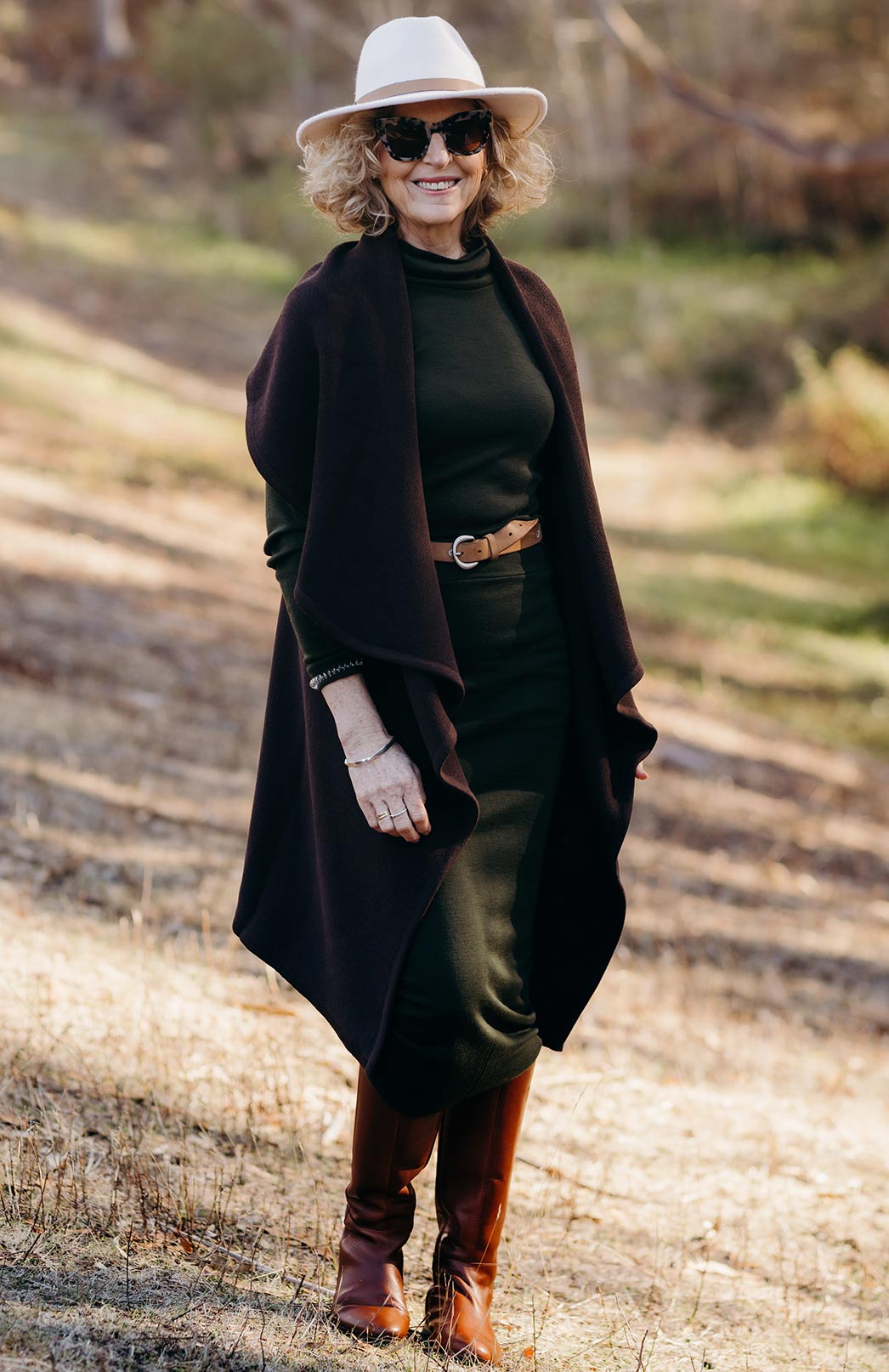 Chocolate Women's Merino Wool Classic Knitted  Sleeveless Wrap