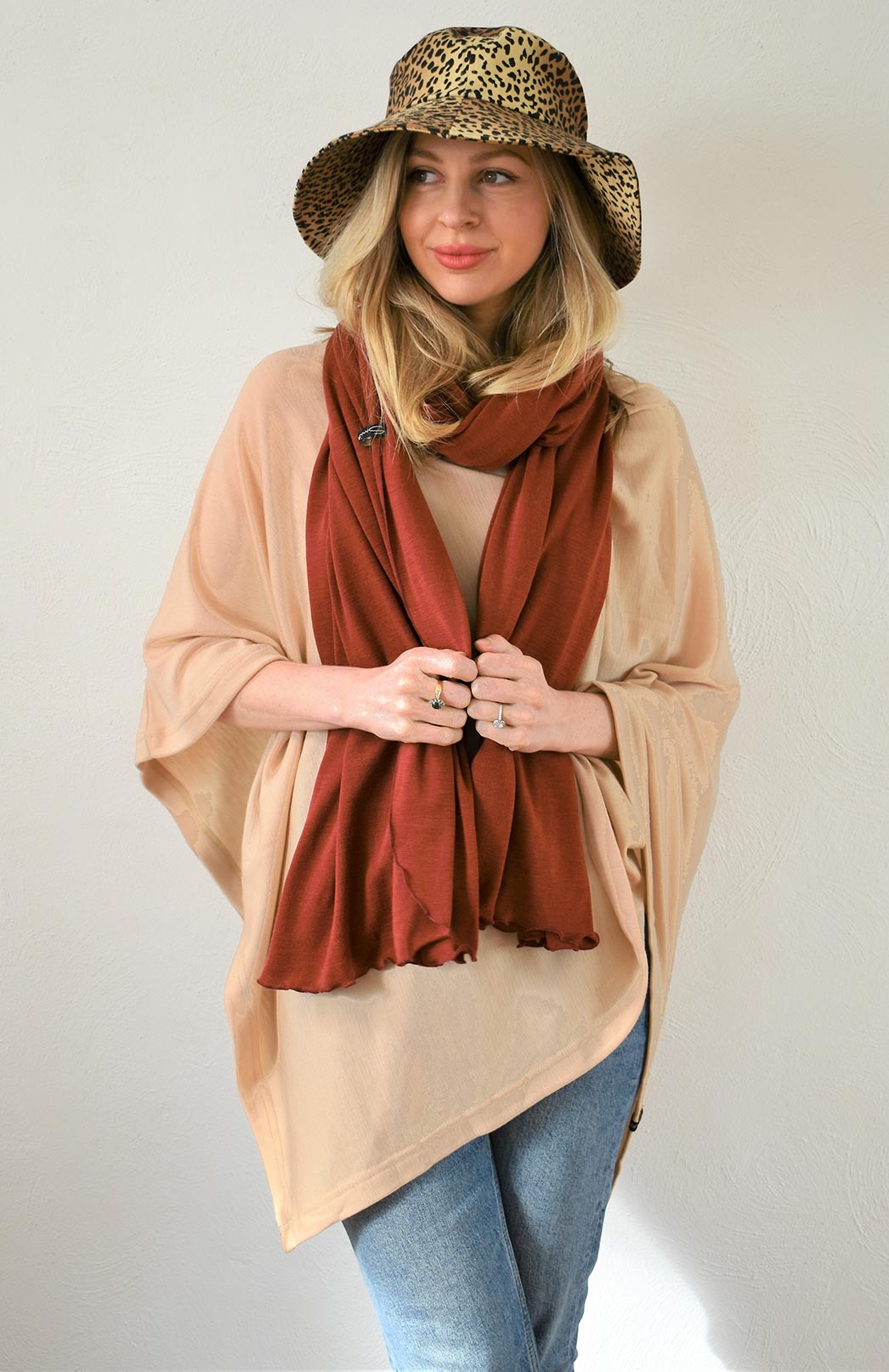Camel Women's Merino Wool Plain Poncho