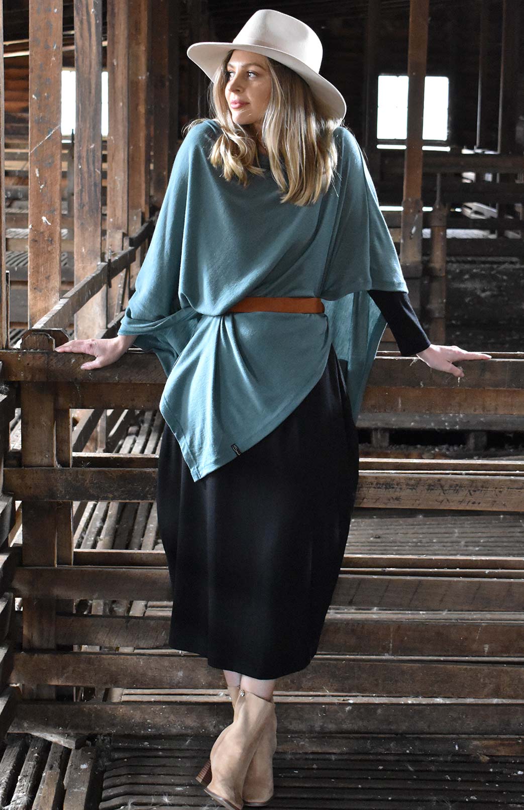 Sage Green Women's Merino Wool Plain Poncho