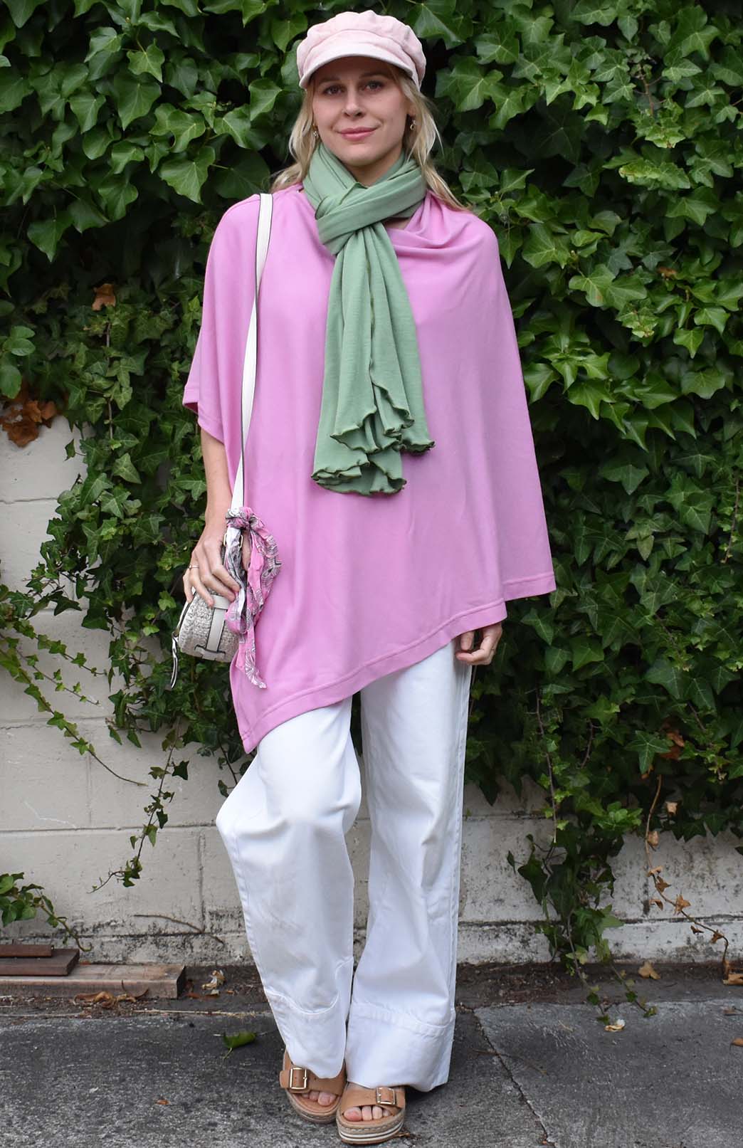 Crocus Pink Women's Merino Wool Plain Poncho