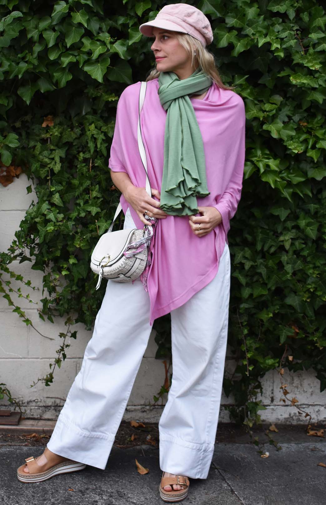 Crocus Pink Women's Merino Wool Plain Poncho