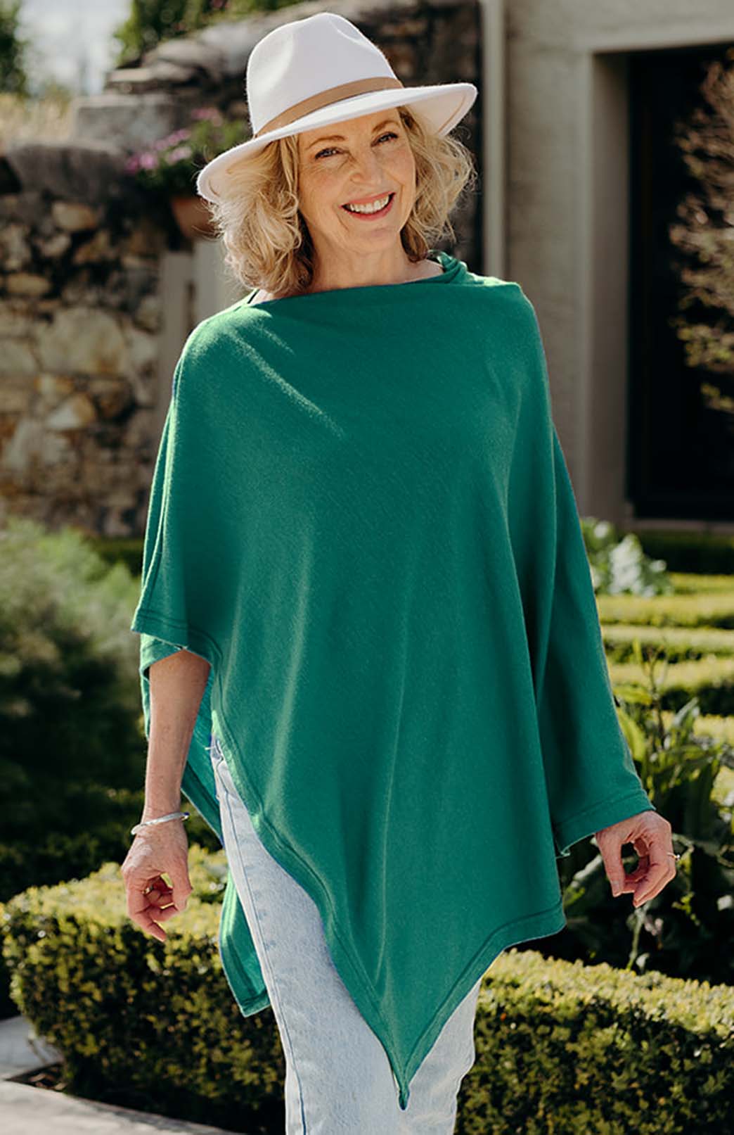 Soft Emerald Green Women's Merino Wool Plain Poncho