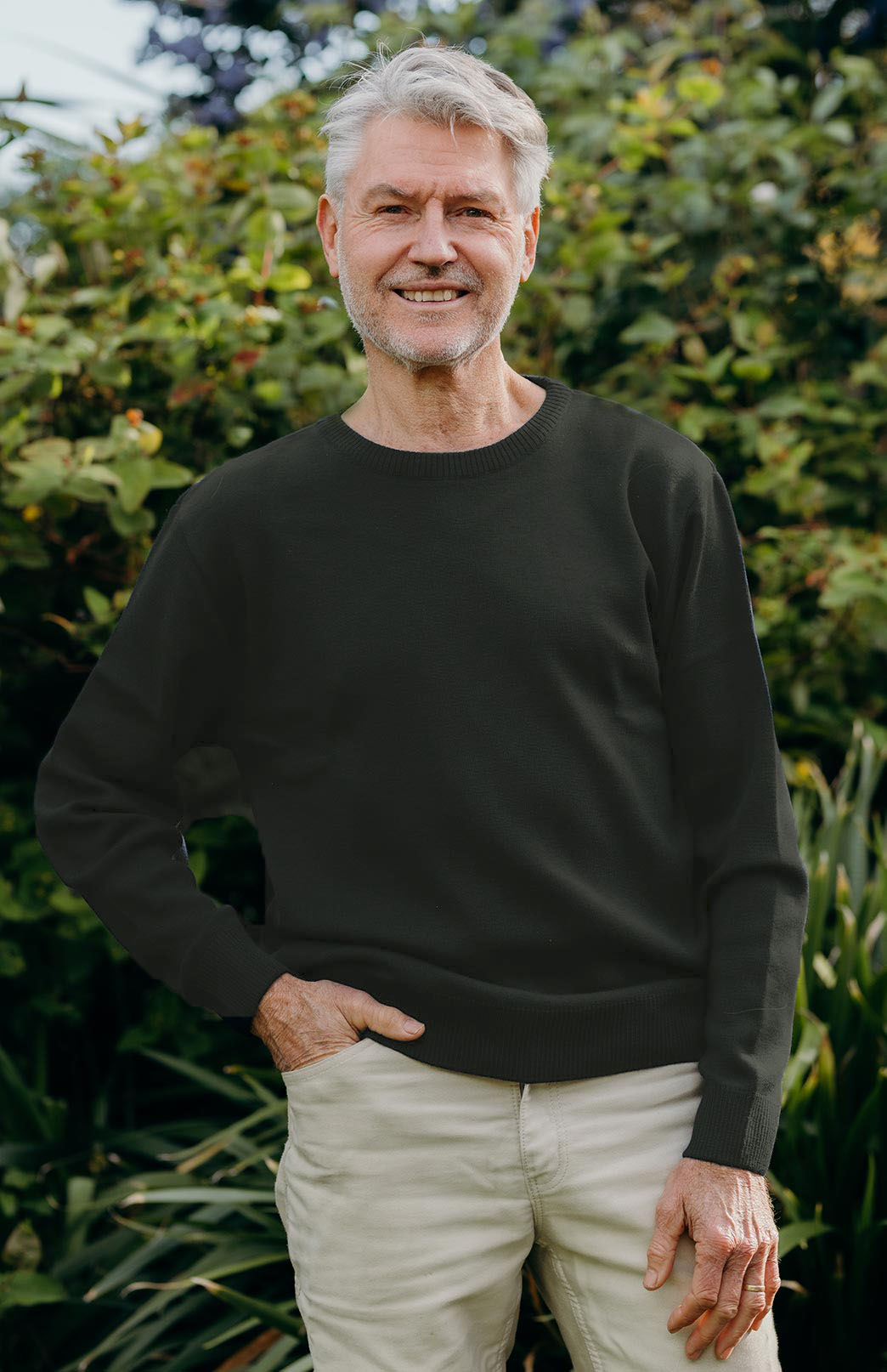 Olive Green Men's Merino Wool Knitted Round Neck Jumper