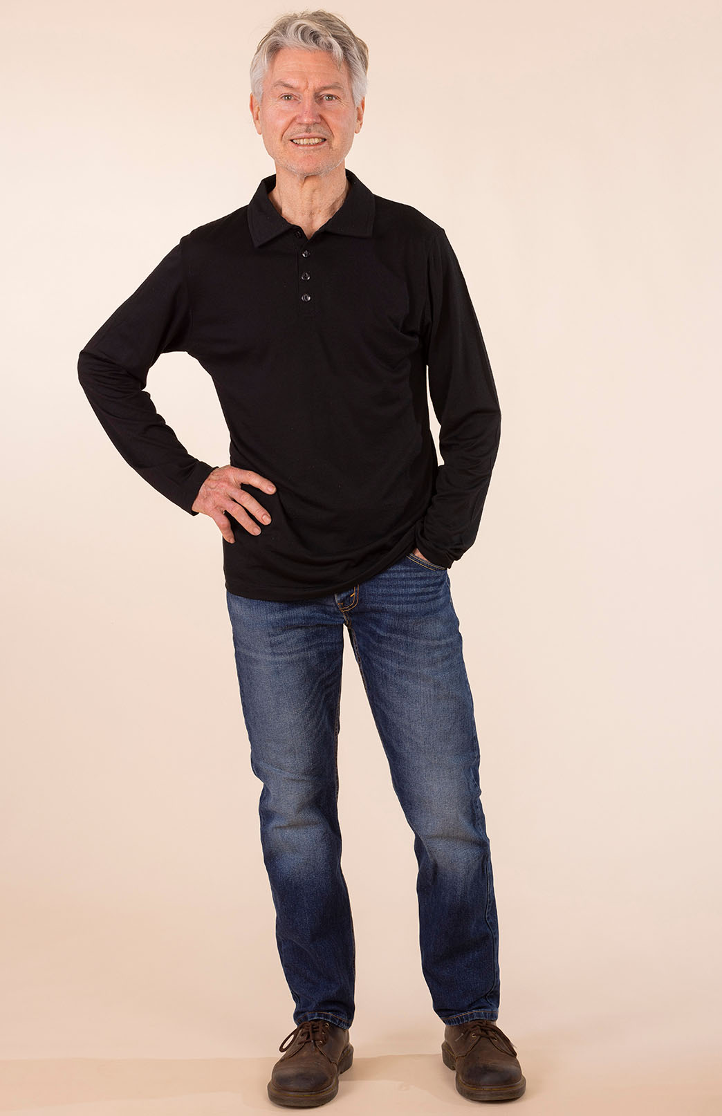 Black Men's Merino Wool Long Sleeve Golf Tee