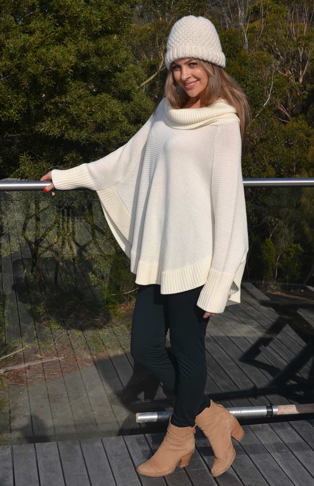 Ivory Women's Merino Wool Chunky Knit Poncho with Sleeves