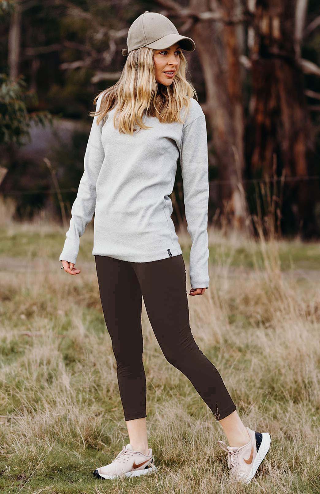 Chocolate Brown Women's Merino Wool 7/8th Crop Leggings