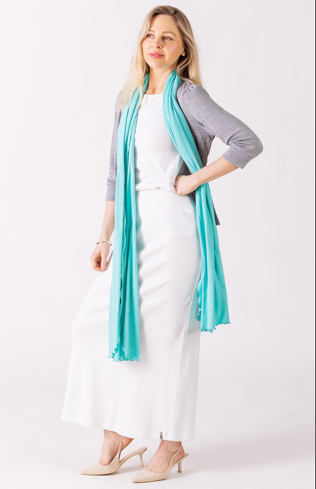 Light Grey Marl Women's Merino Wool Crop Cardigan with 3/4 Sleeves