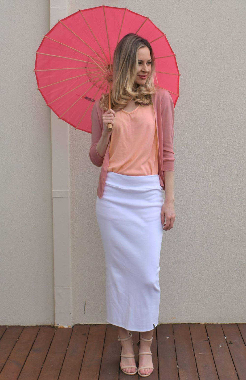 Rosewood Pink Women's Merino Wool Crop Cardigan with 3/4 Sleeves