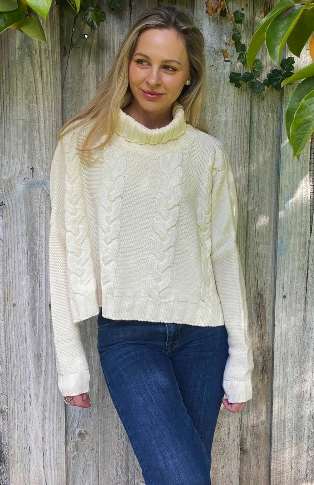 Ivory Women's Merino Wool Cropped Wide Cable Jumper