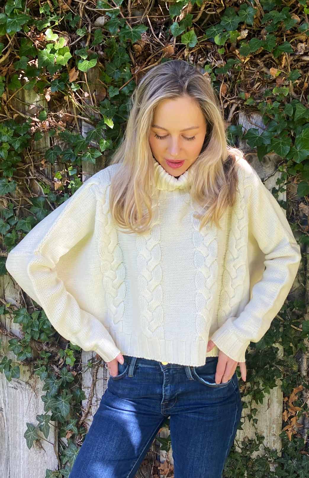 Ivory Women's Merino Wool Cropped Wide Cable Jumper