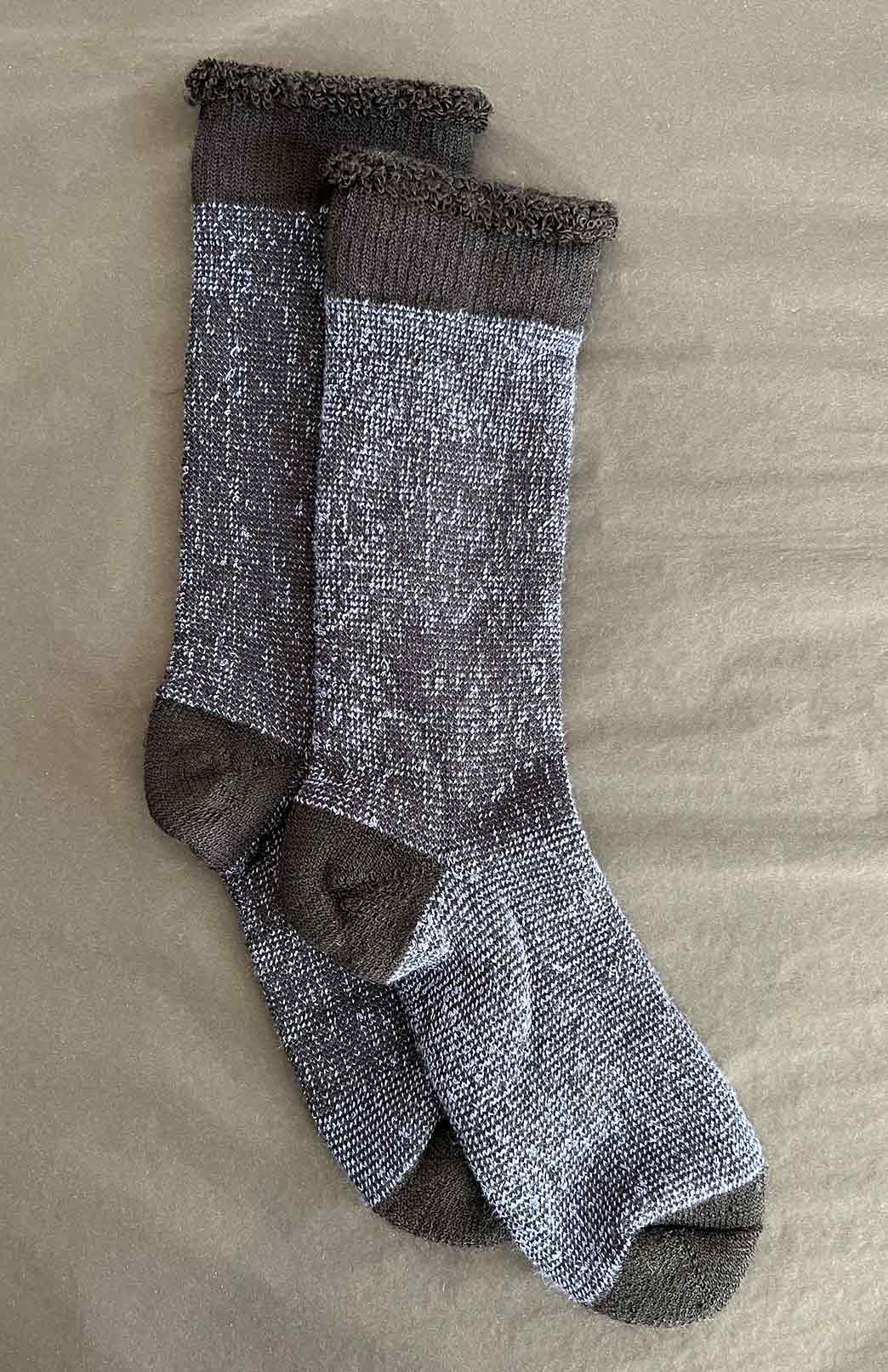 Black Red Unisex Merino Wool Everyday Coolwool Socks

