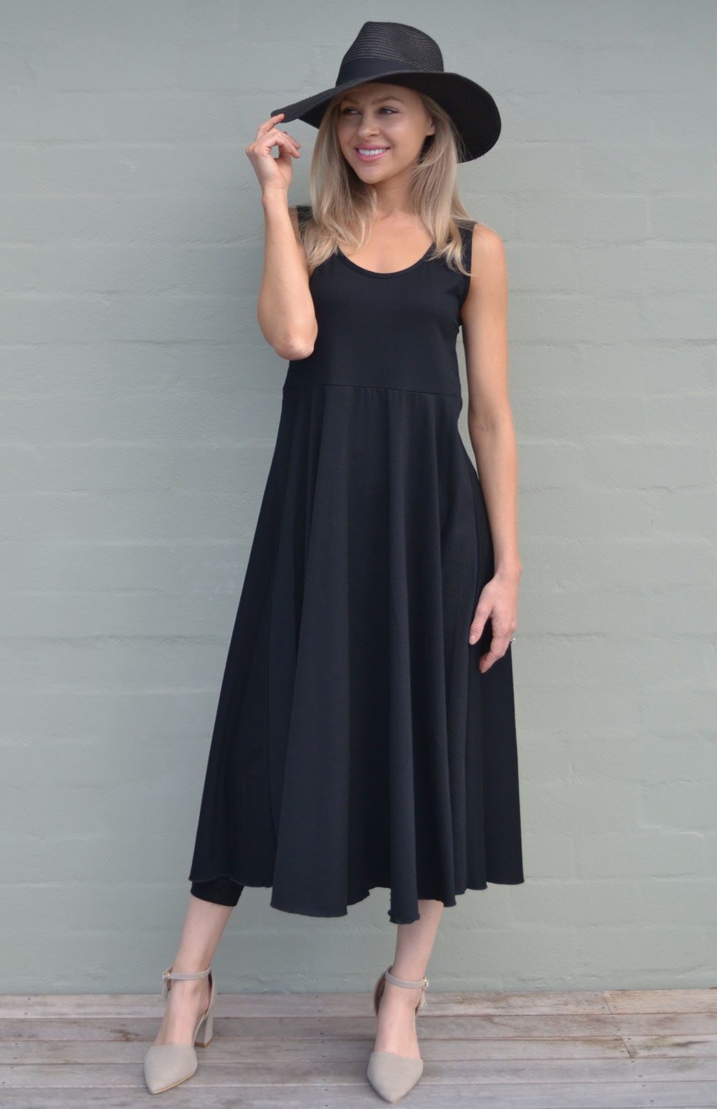 Black Women's Merino Wool Sleeveless Dress