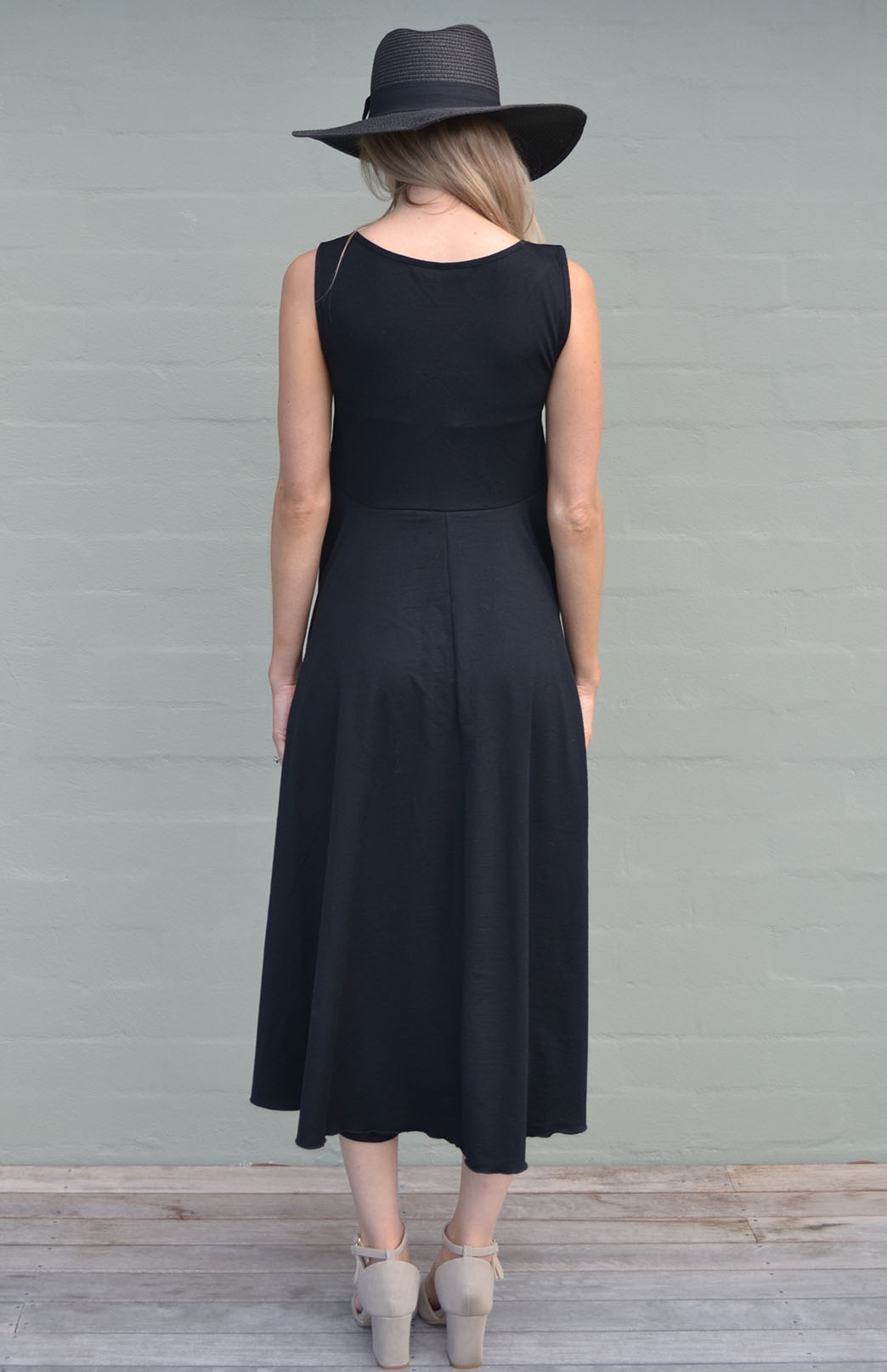 Black Women's Merino Wool Sleeveless Dress