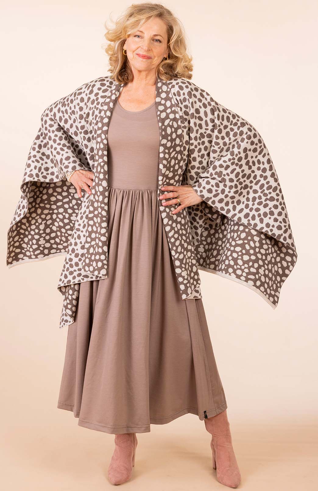 Soft Mocha Leopard Spot Merino Wool Leopard Spot Reversible Double Layer Wrap